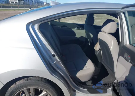 2018 Hyundai Elantra Sel из США, поврежденный, VIN 5NPD84LF7JH369900